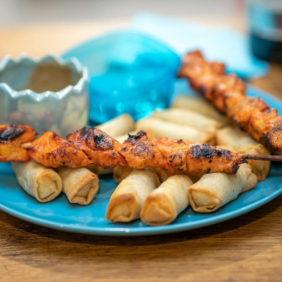 Chicken Shish and Spirals Market Deeping, chicken shish with spiral fries in a tray from Eastern Promise