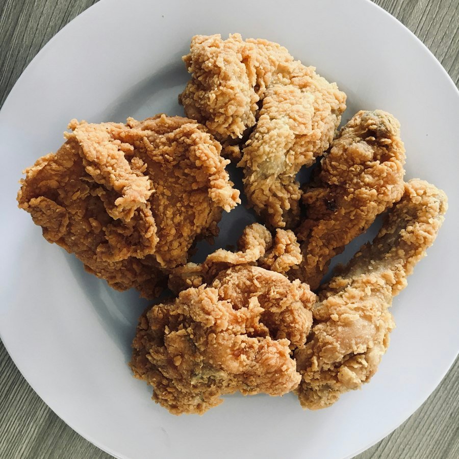 Promise 12 inch Munch Box Market Deeping for two with fried chicken, cheese melts and onion rings from Eastern Promise