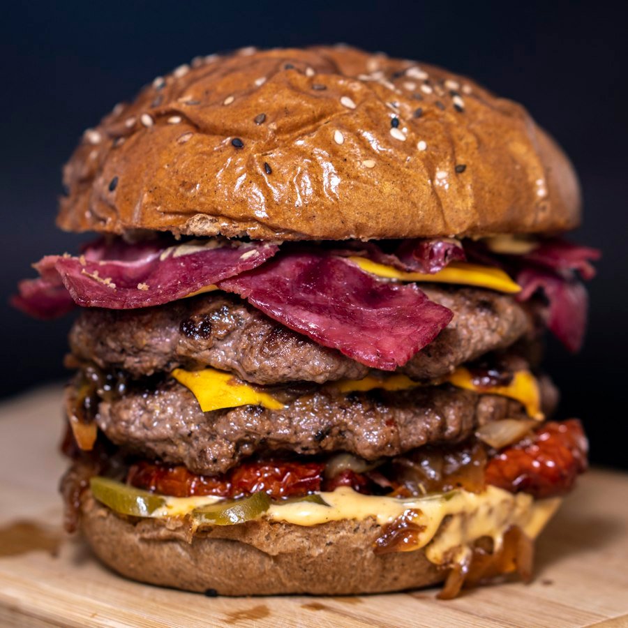Triple Cheese Burger Market Deeping, triple beef cheeseburger from Eastern Promise